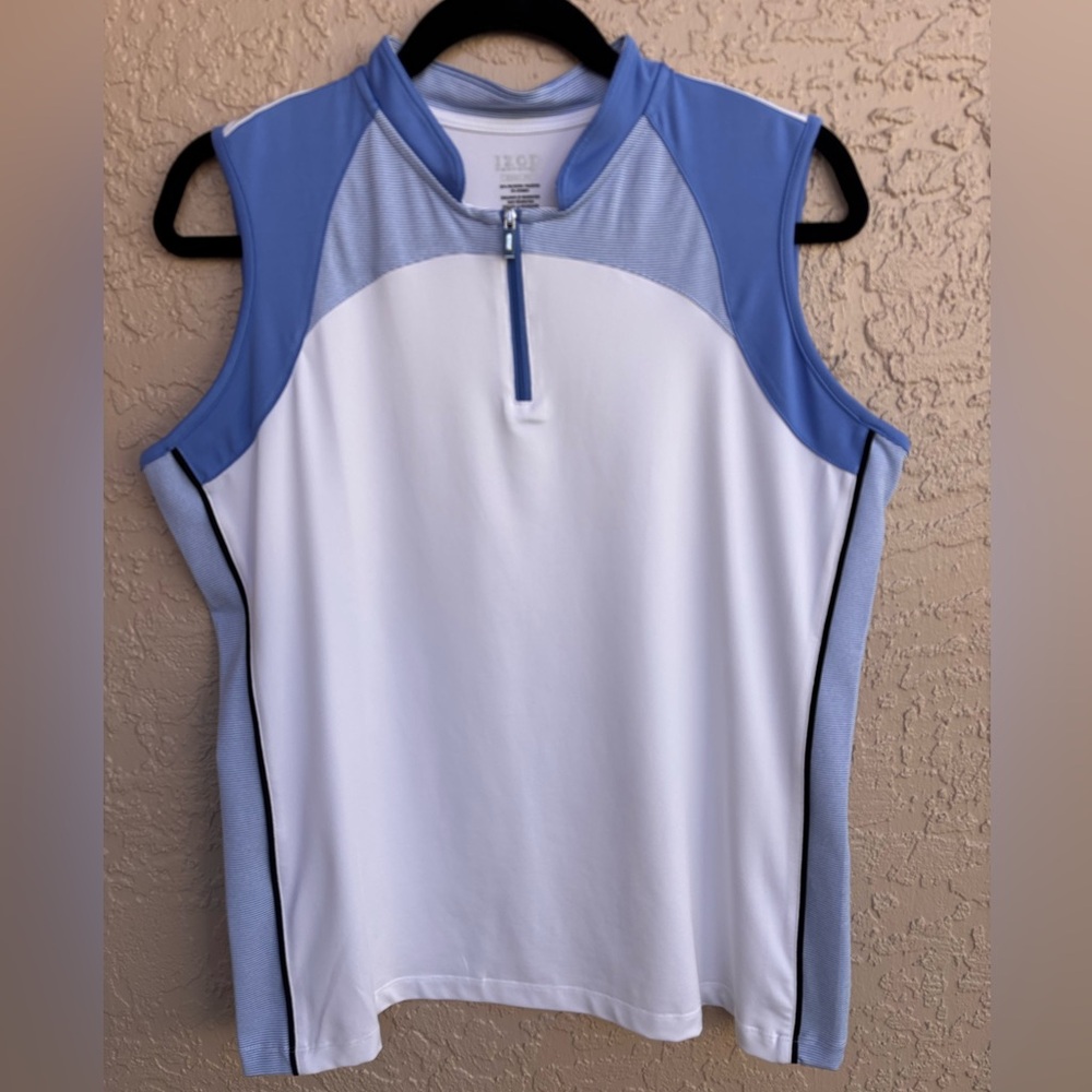 IZOD Cool FX Ladies Zip Front Golf Top.  Size Large.